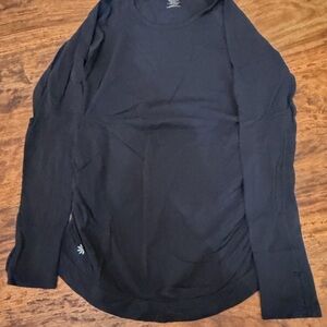 Athleta Momentum Seamless Long Sleeve Top – Women’s Small (Black)